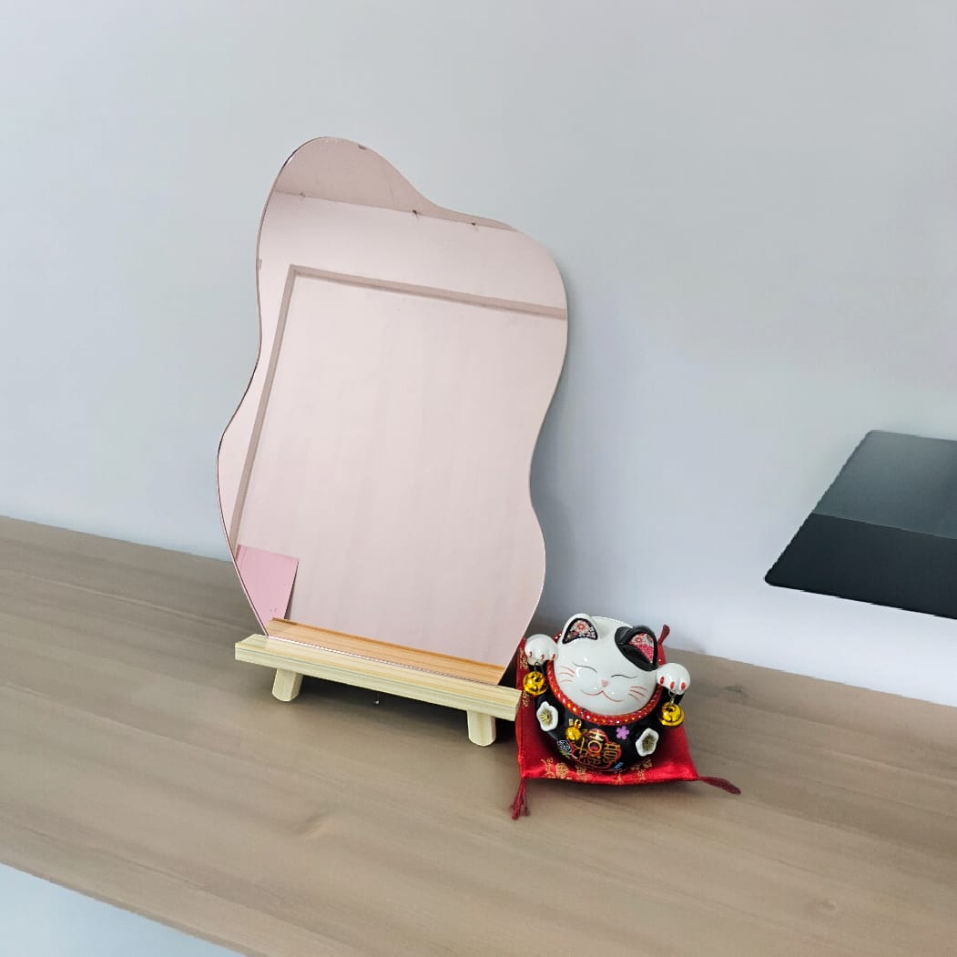 FBA098 Cloud Shape Table Top Acrylic Mirror Board (25cm (w) x 35cm (H) x 3mm (Thickness) (Not included Stand)