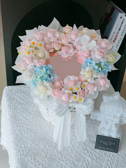 FBA172 LOVE Shape Mirror Board