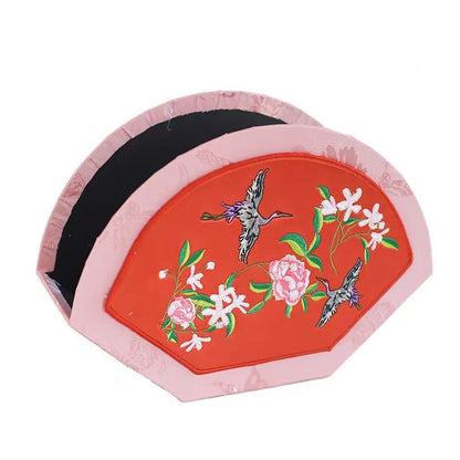 FBB100 Fan Style Embroidered Brocade Box 扇形刺绣锦盒