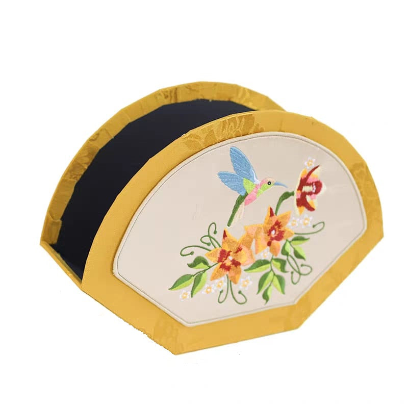 FBB100 Fan Style Embroidered Brocade Box 扇形刺绣锦盒