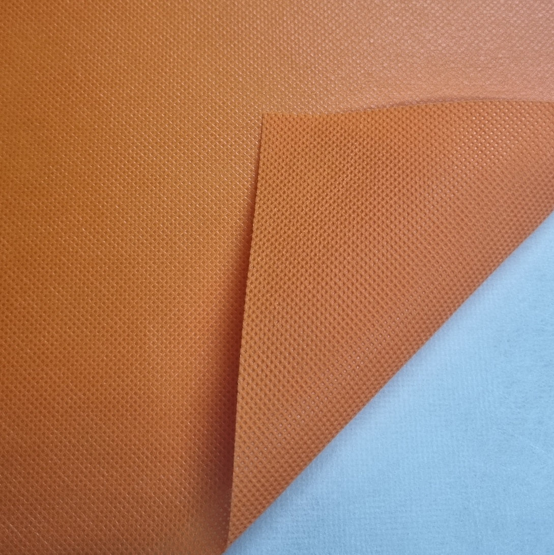 FNT060 NON WOVEN XTRA THICK (70*80CM)